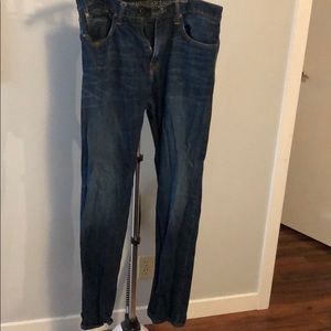 American Eagle Relaxed Straight Jeans